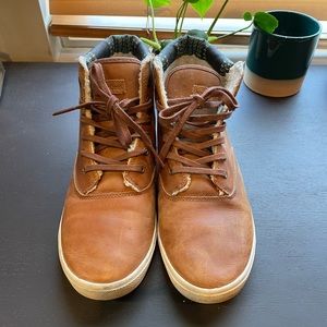 Bucketfeet Women’s brown leather high-tops size 10